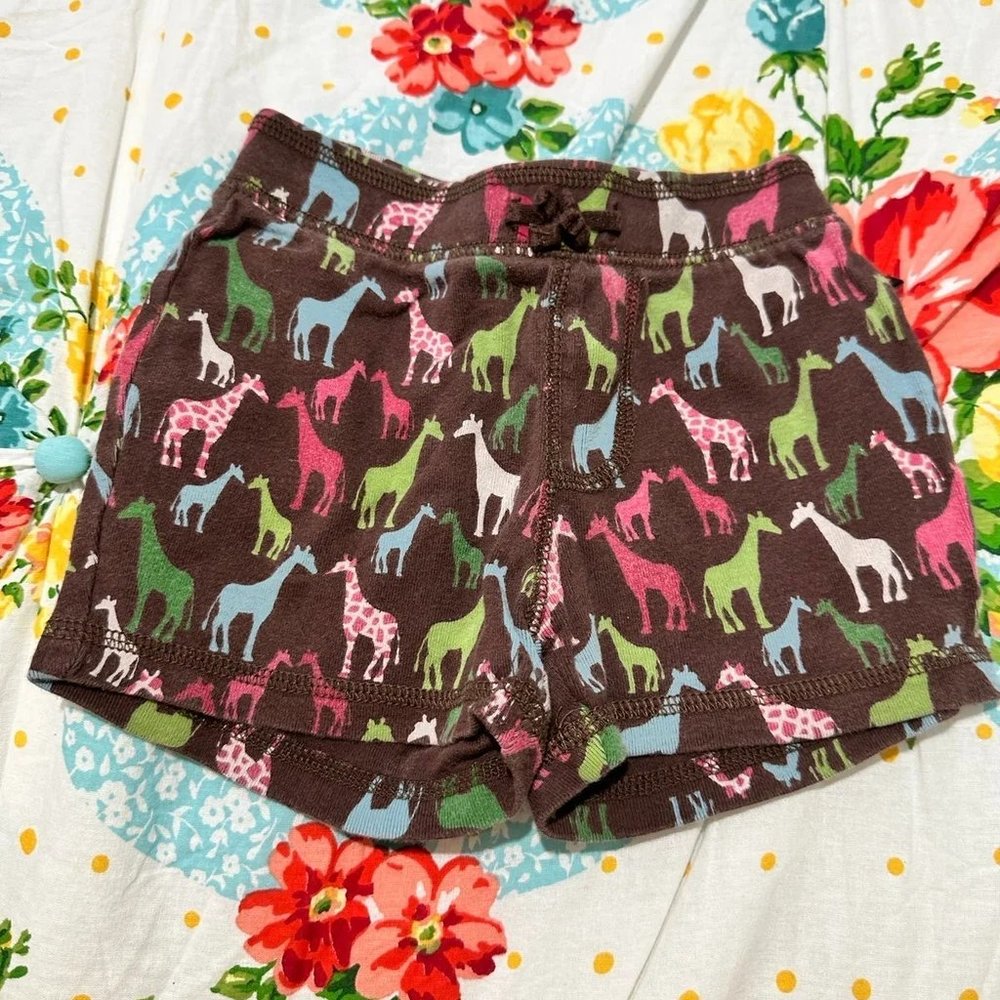 Baby Gap Giraffe Shorts Size 12-18 Months